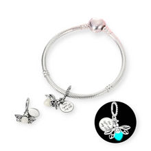 Cargar imagen en el visor de la galería, Charm Luciérnaga