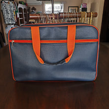Cargar imagen en el visor de la galería, Maleta Vinipiel Marino Naranja