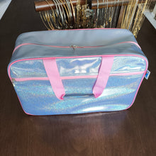 Cargar imagen en el visor de la galería, Maleta Charol Tornasol Rosa