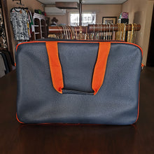 Cargar imagen en el visor de la galería, Maleta Vinipiel Marino Naranja