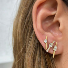 Cargar imagen en el visor de la galería, Aretes Circonia