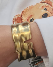 Cargar imagen en el visor de la galería, Brazalete Ancho