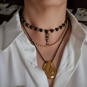 Collar pez Agata Negro
