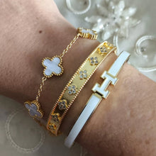 Cargar imagen en el visor de la galería, Brazalete VC