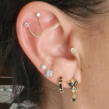 Cargar imagen en el visor de la galería, Arracadas Circonia Negra