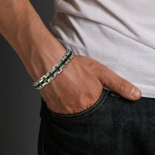 Cargar imagen en el visor de la galería, Brazalete Acero