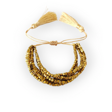 Cargar imagen en el visor de la galería, Pulsera Multicristal Dorada Cuadrado