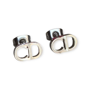 Aretes CD
