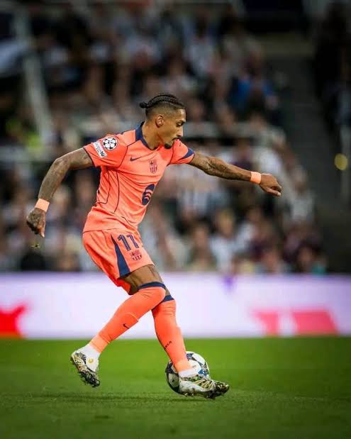 Barcelona RAPHINHA Niño