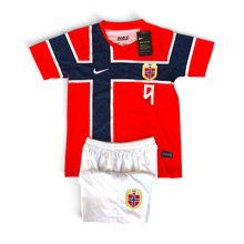Cargar imagen en el visor de la galería, Noruega HAALAND Niño Mundial 2026