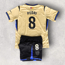 Cargar imagen en el visor de la galería, Barcelona PEDRI Niño