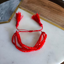 Cargar imagen en el visor de la galería, Pulsera Multicristal Rojo Cuadrado