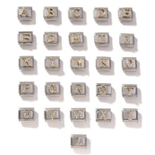 Cargar imagen en el visor de la galería, Charm Inicial Circonia