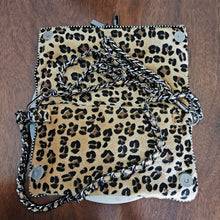 Cargar imagen en el visor de la galería, Bolso Chicago Animal Print