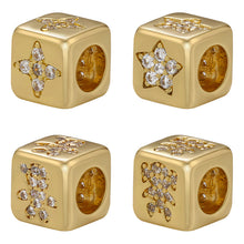 Cargar imagen en el visor de la galería, Charm Cubo