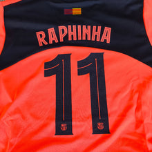 Cargar imagen en el visor de la galería, Barcelona RAPHINHA Niño