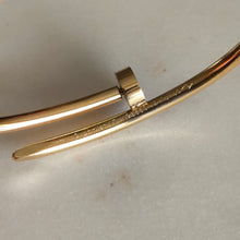 Cargar imagen en el visor de la galería, Brazalete Clavo Delgado