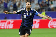 Cargar imagen en el visor de la galería, Argentina MESSI Niño Mundial 2026