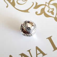 Cargar imagen en el visor de la galería, Charm Baseball