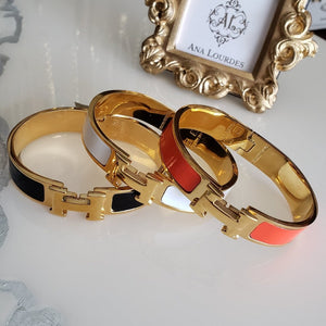 Brazalete H